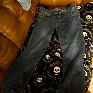 Women’s American eagle jeans